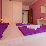 Nicol تْسْغيكفانِتْسا