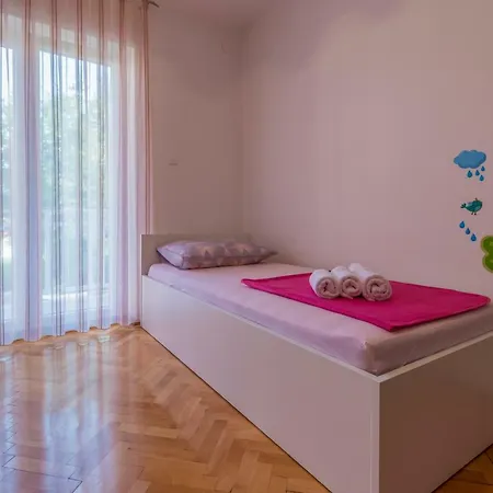 Apartamento Nicol *